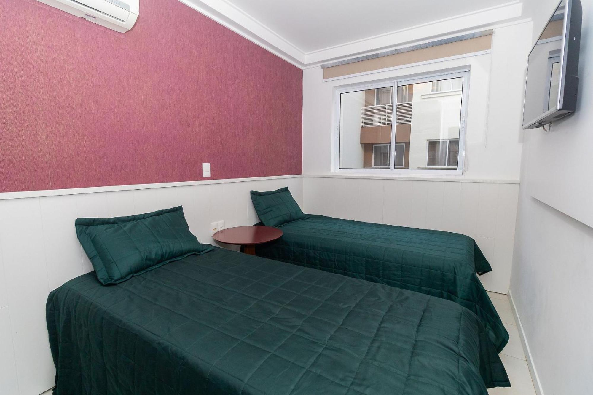 Cardeal 206B - Aconchegante Apartamento Na Praia De Bombas - 2 Dormitorios 5 Pessoas - Bombinhas Exterior foto