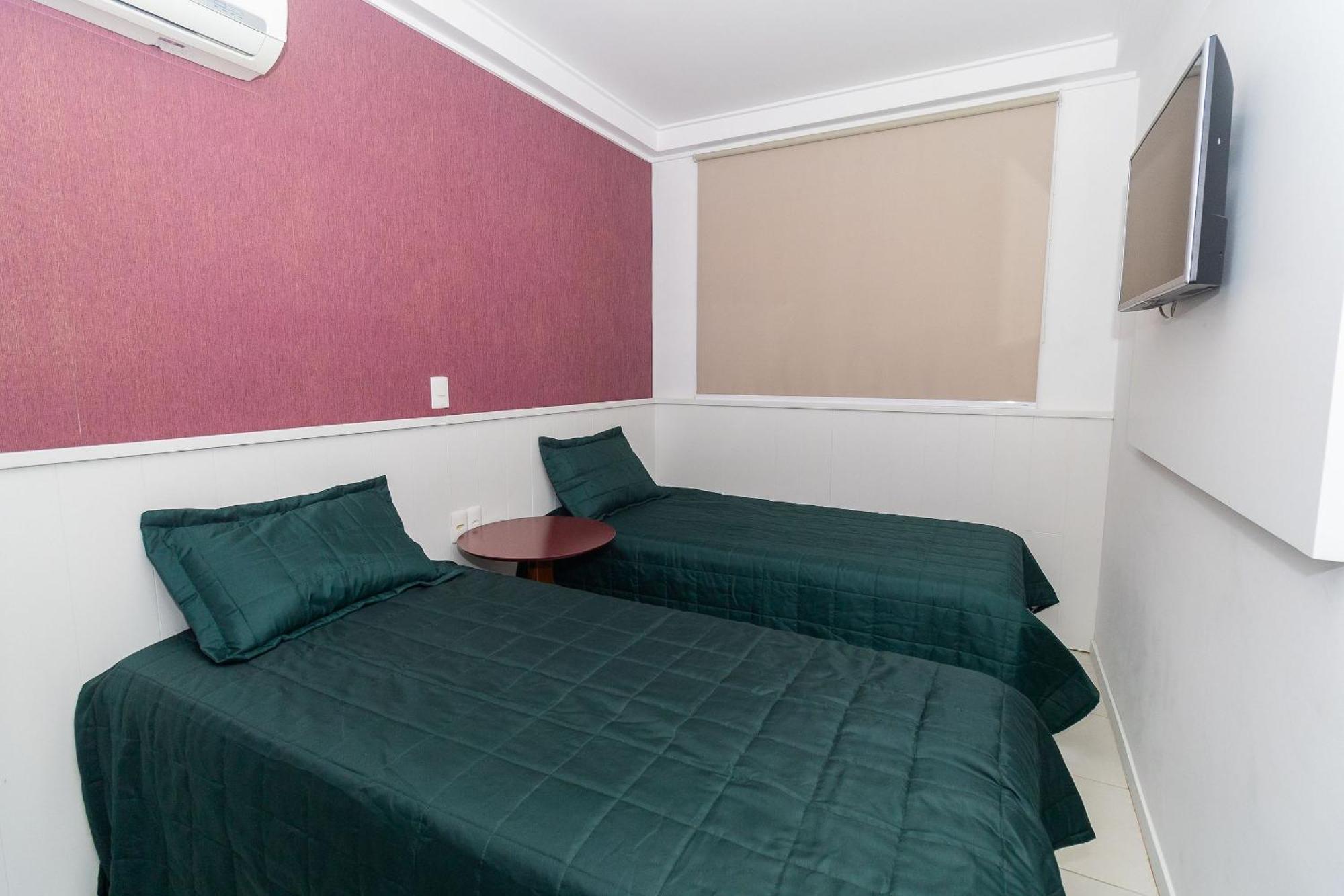 Cardeal 206B - Aconchegante Apartamento Na Praia De Bombas - 2 Dormitorios 5 Pessoas - Bombinhas Exterior foto